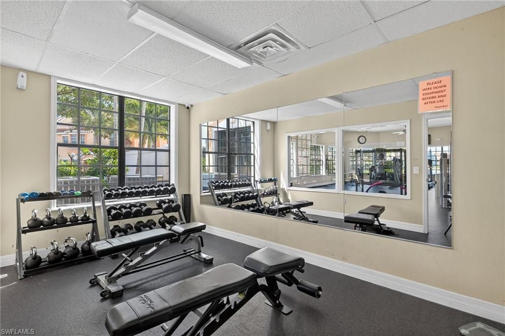 Image 20 of property listing at 1757 Concordia Lake CIR 3408, Cape Coral, FL 33909