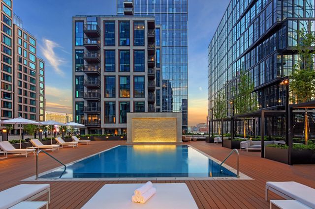 133 Seaport Blvd PH1C, Boston, MA 02210