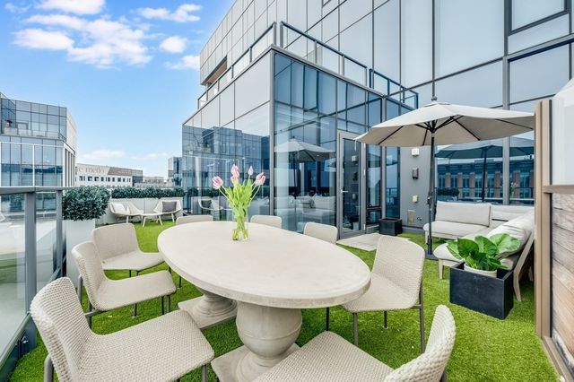 133 Seaport Blvd PH1C, Boston, MA 02210