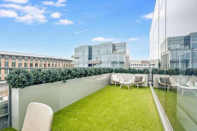 133 Seaport Blvd PH1C, Boston, MA 02210