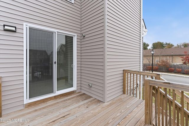 14 Blue River Way, Lakewood, NJ 08701