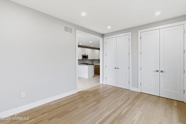 14 Blue River Way, Lakewood, NJ 08701