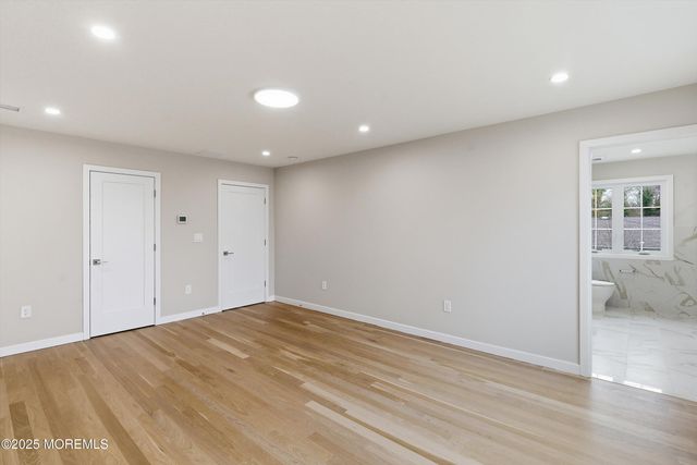 14 Blue River Way, Lakewood, NJ 08701