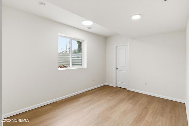 14 Blue River Way, Lakewood, NJ 08701