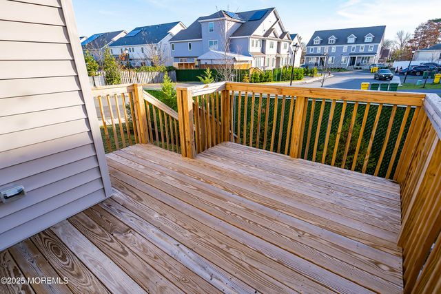 14 Blue River Way, Lakewood, NJ 08701