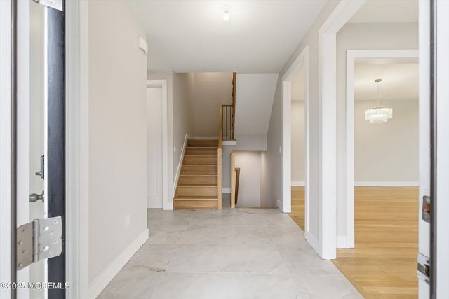 14 Blue River Way, Lakewood, NJ 08701