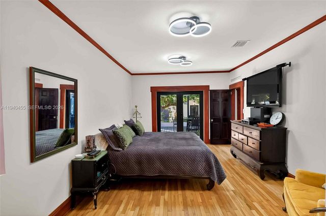 452 SW 21st Road, Miami, FL 33129