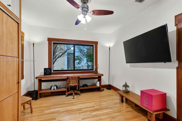 452 SW 21st Road, Miami, FL 33129