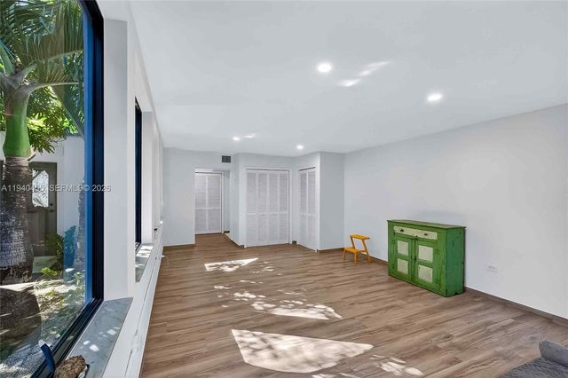 452 SW 21st Road, Miami, FL 33129