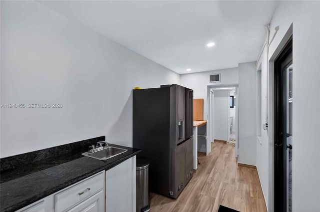 452 SW 21st Road, Miami, FL 33129