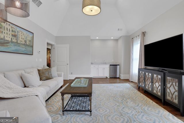 3834 Chamblee Dunwoody Road, Atlanta, GA 30341