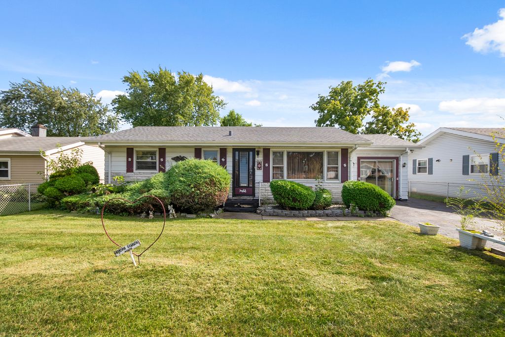 7837 W 82nd Place, Bridgeview, IL 60455