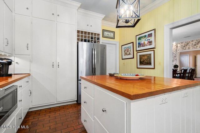 108 Candle Court, Rocky Mount, NC 27804