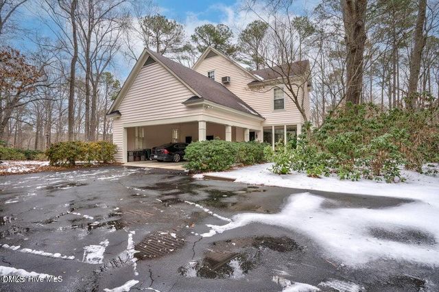 108 Candle Court, Rocky Mount, NC 27804