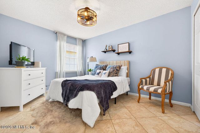 3534 MILLCREST Drive, Jacksonville, FL 32277