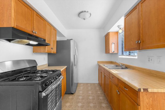 10804 Guadiana Place SW, Albuquerque, NM 87121