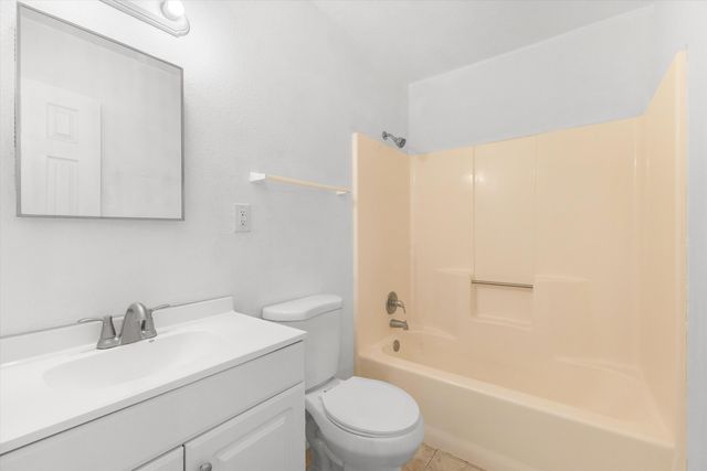 10804 Guadiana Place SW, Albuquerque, NM 87121