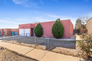 10804 Guadiana Place SW, Albuquerque, NM 87121