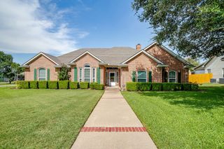 705 Brandon Drive, Cleburne, TX 76033