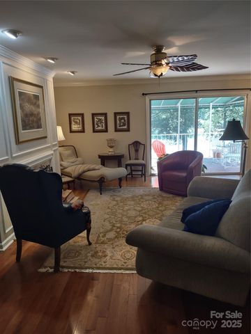 7223 Quail Meadow Lane, Charlotte, NC 28210