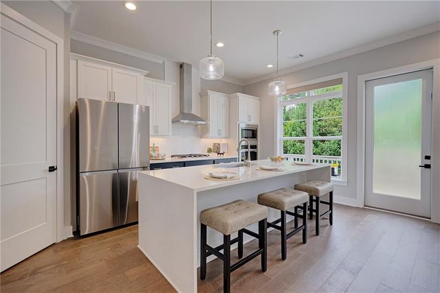 2075 Parkside Lane 8, Roswell, GA 30076