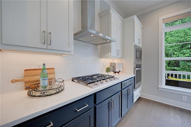 2075 Parkside Lane 8, Roswell, GA 30076