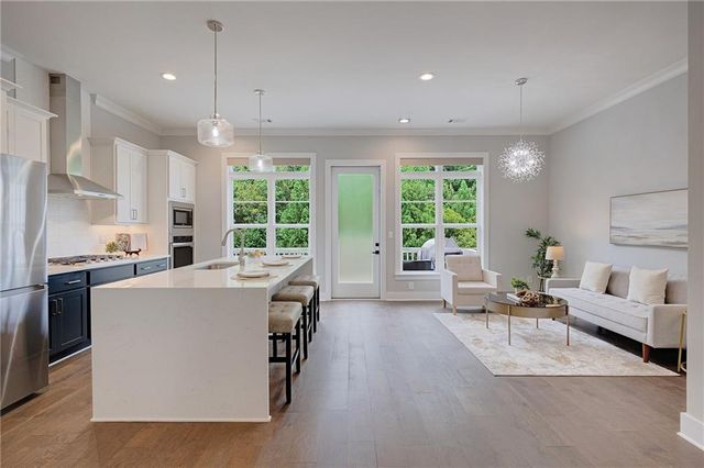 2075 Parkside Lane 8, Roswell, GA 30076