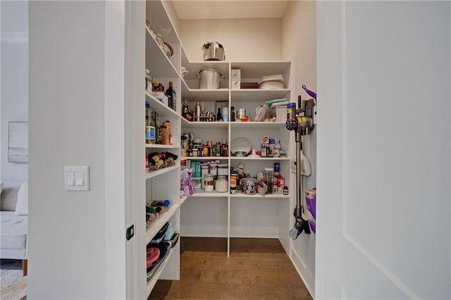 2075 Parkside Lane 8, Roswell, GA 30076