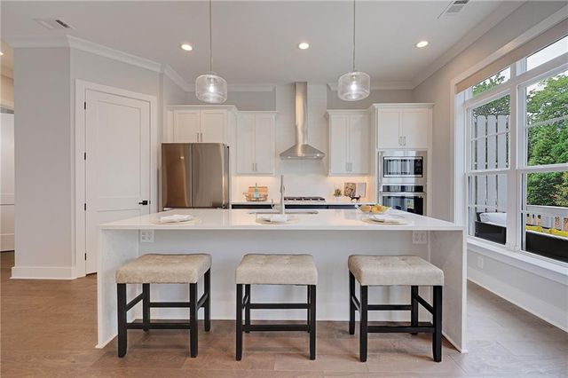 2075 Parkside Lane 8, Roswell, GA 30076