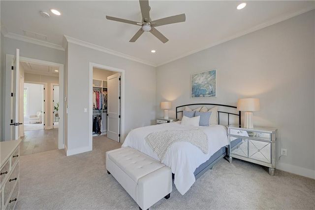2075 Parkside Lane 8, Roswell, GA 30076