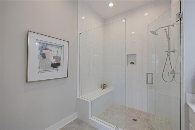 2075 Parkside Lane 8, Roswell, GA 30076