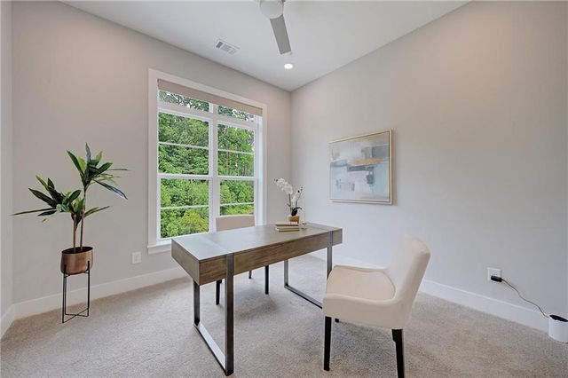 2075 Parkside Lane 8, Roswell, GA 30076