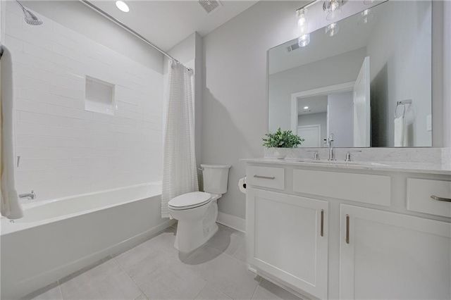 2075 Parkside Lane 8, Roswell, GA 30076