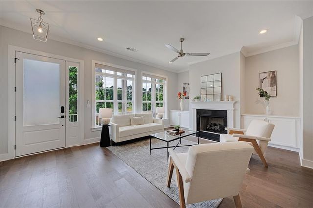 2075 Parkside Lane 8, Roswell, GA 30076