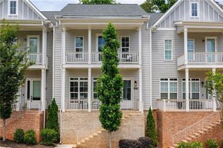 2075 Parkside Lane 8, Roswell, GA 30076