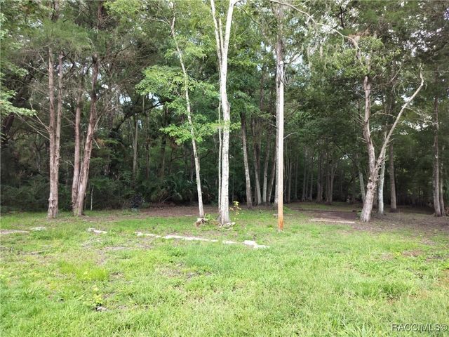 523 S Tuck Point, Inverness, FL 34450