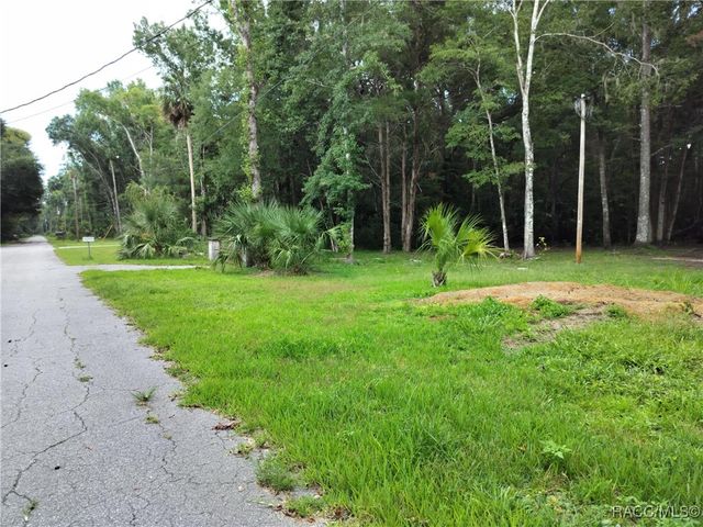 523 S Tuck Point, Inverness, FL 34450
