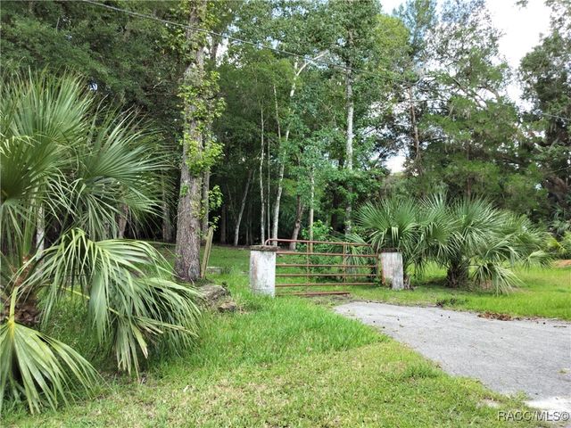 523 S Tuck Point, Inverness, FL 34450