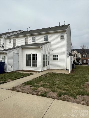 4914 Sunburst Lane, Charlotte, NC 28213