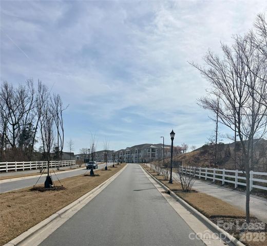 4914 Sunburst Lane, Charlotte, NC 28213