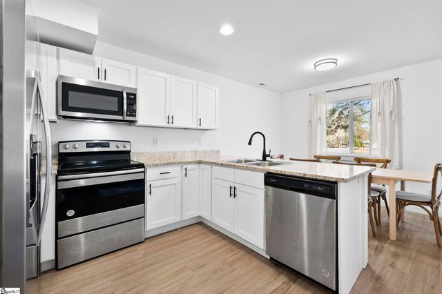 433 Burns Road, Spartanburg, SC 29307