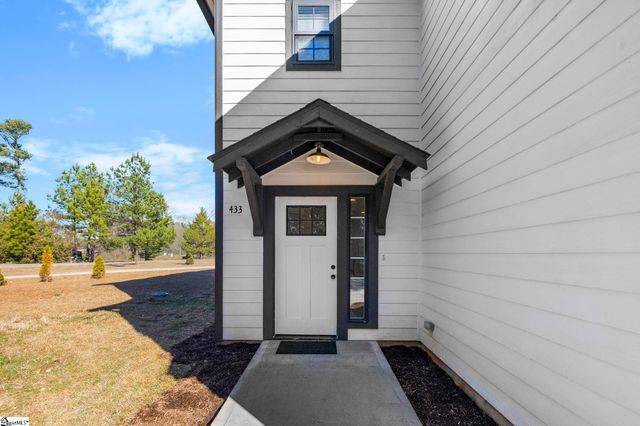 433 Burns Road, Spartanburg, SC 29307