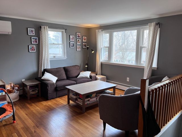 10 Juniper, Ipswich, MA 01938