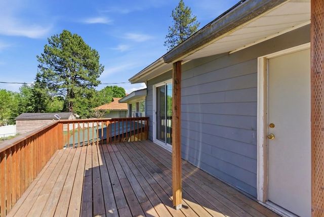 2921 E 17th Ave, Spokane, WA 99223