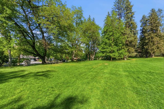 2921 E 17th Ave, Spokane, WA 99223