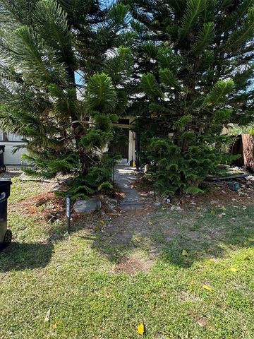 28091 SW 143rd Court, Homestead, FL 33033
