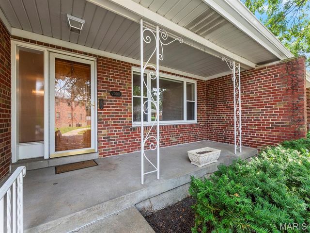 7000 Clifton Avenue 1, St Louis, MO 63109