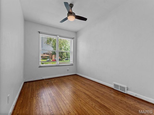 7000 Clifton Avenue 1, St Louis, MO 63109