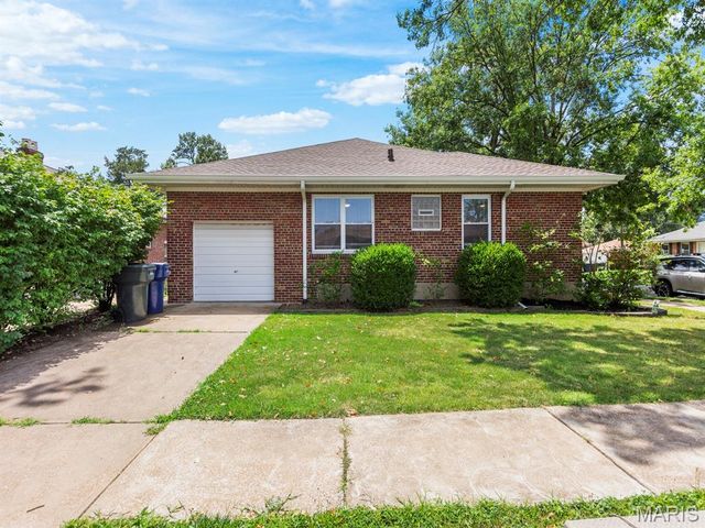 7000 Clifton Avenue 1, St Louis, MO 63109
