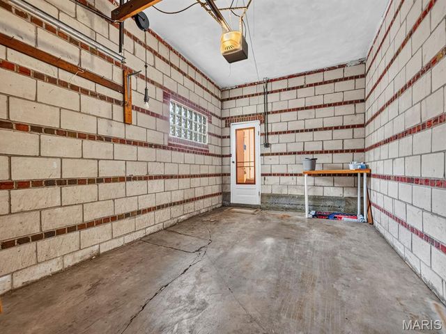7000 Clifton Avenue 1, St Louis, MO 63109